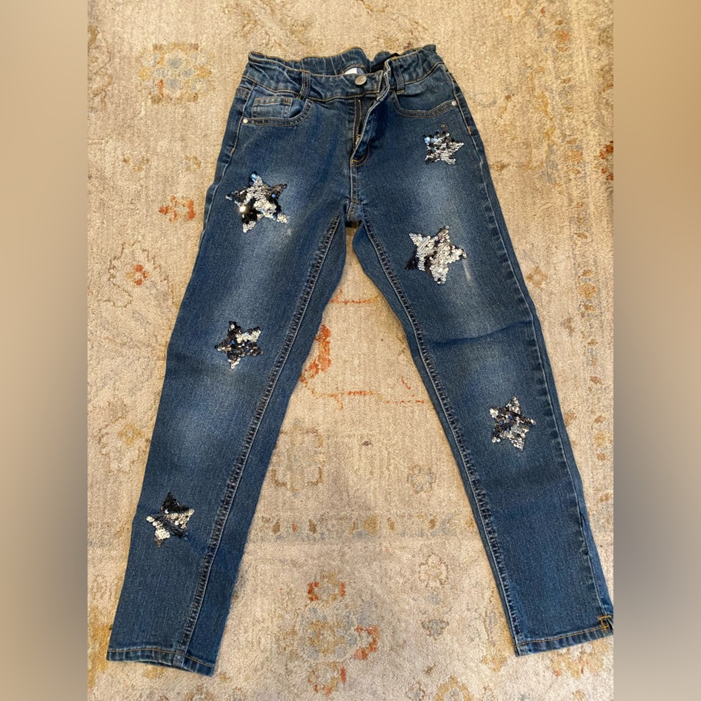 Girls blue jeans /dark gray sequins in shape of stars